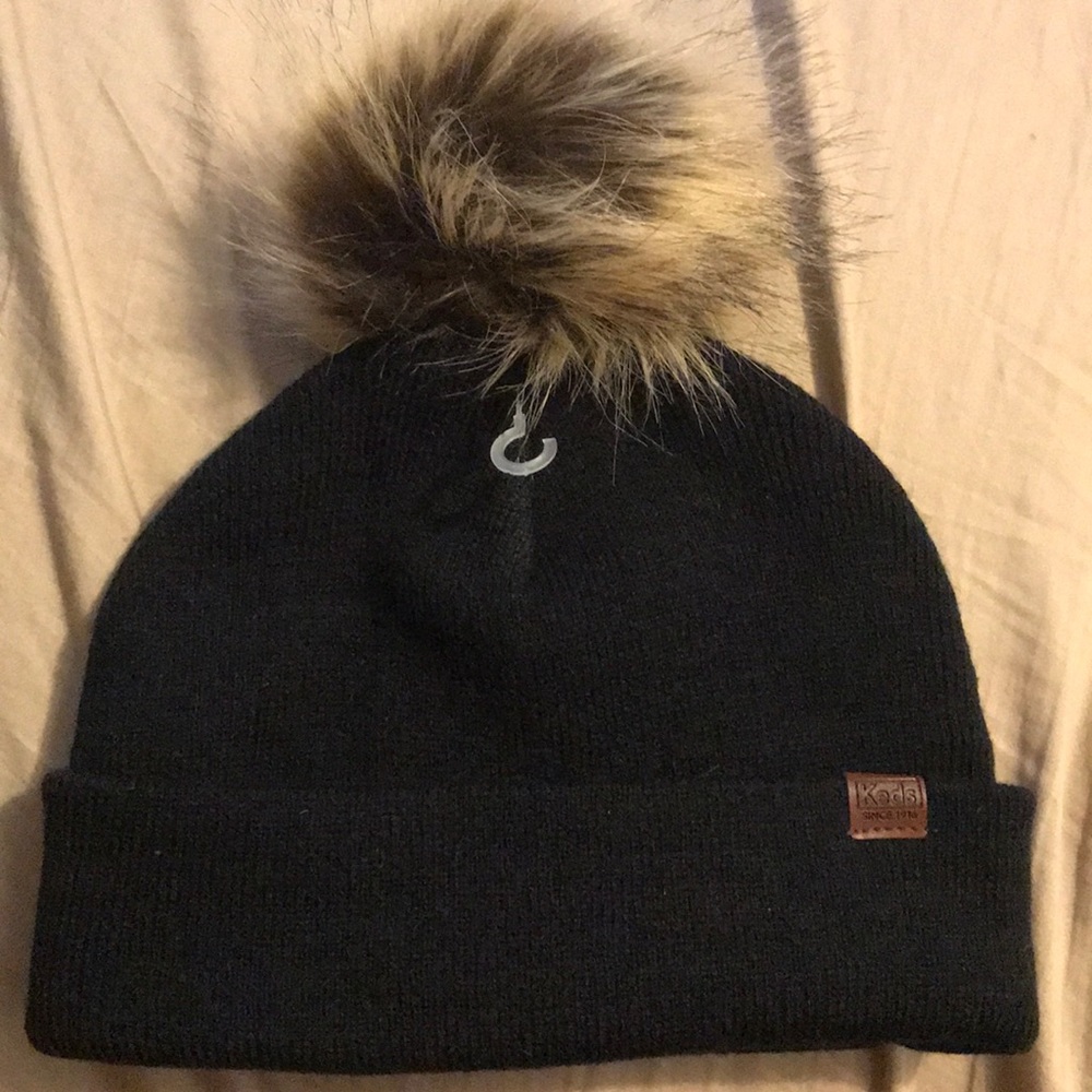NEVER WORN W/TAGS BLACK KEDS HAT